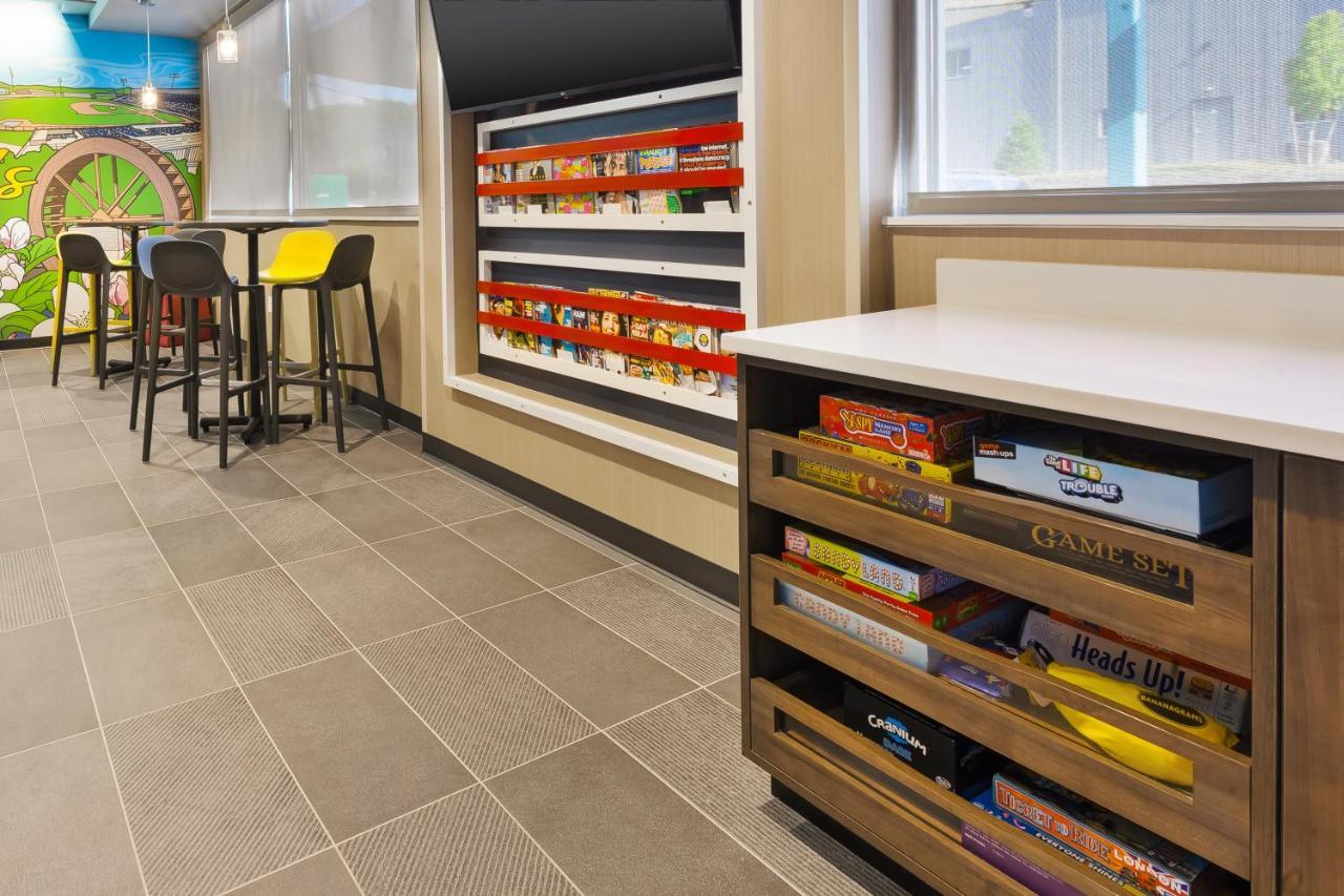 ホテル Tru By Hilton Comstock Park Grand Rapids, Mi エクステリア 写真